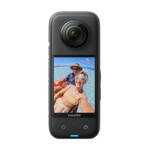 Insta360X3＋バッテリ2つ＋水中ケーシング＋スタンド付き
